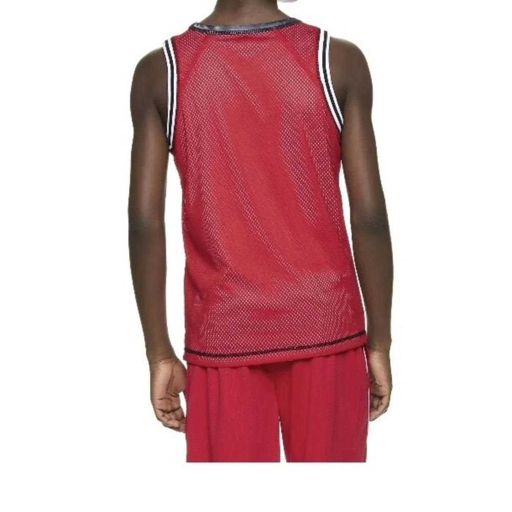 And1 blends its